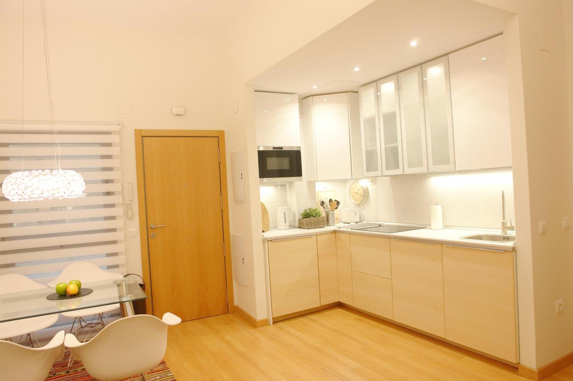 Moderno Y Centrico Apartamento 1 Dormitorio Малага Екстер'єр фото