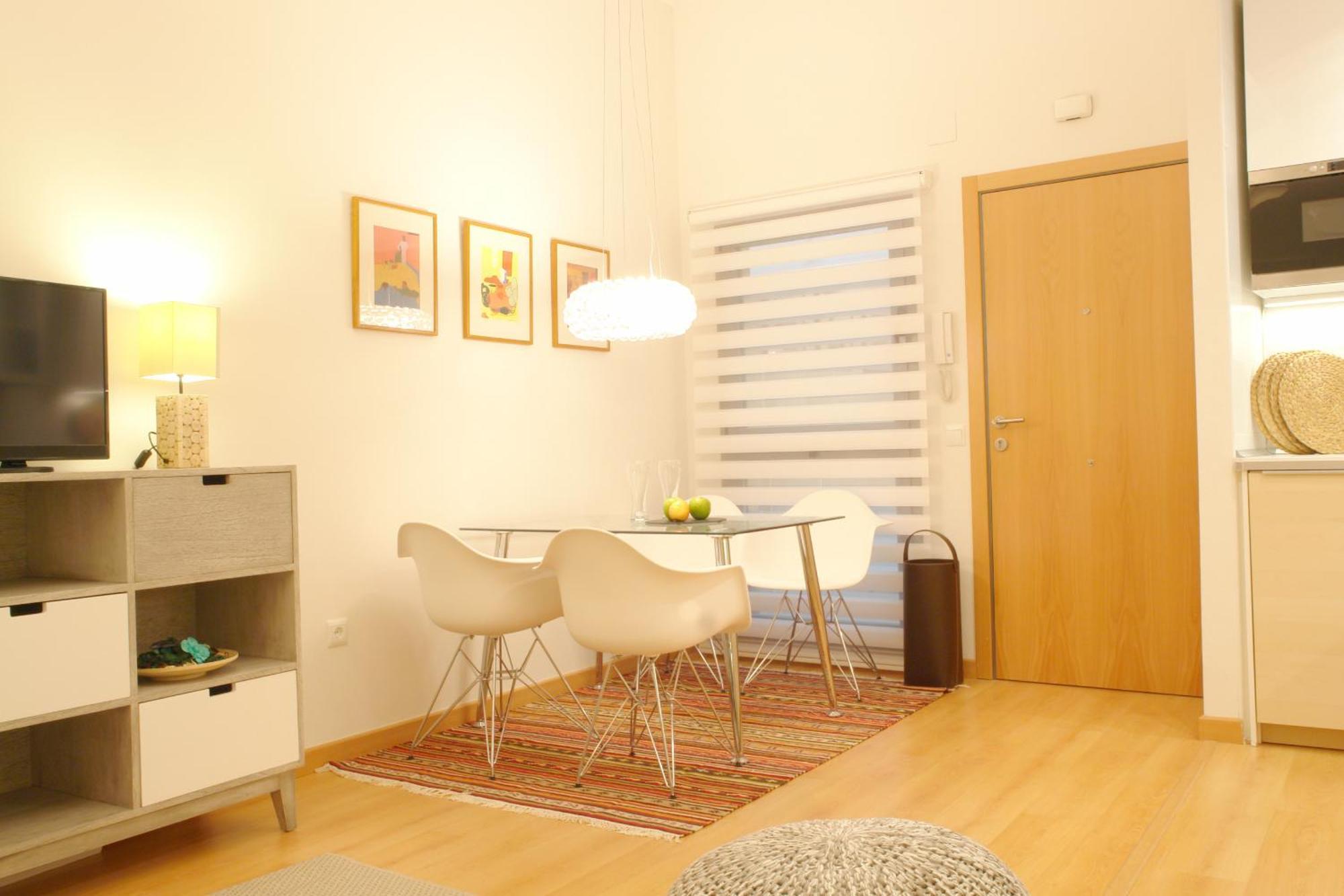 Moderno Y Centrico Apartamento 1 Dormitorio Малага Екстер'єр фото